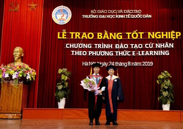Học quản trị kinh doanh từ xa tại Đại học Kinh tế quốc dân