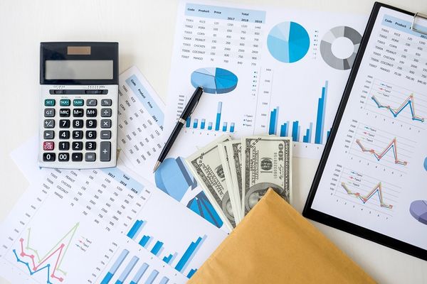 Thu thập các số liệu kế toán của công ty, doanh nghiệp.