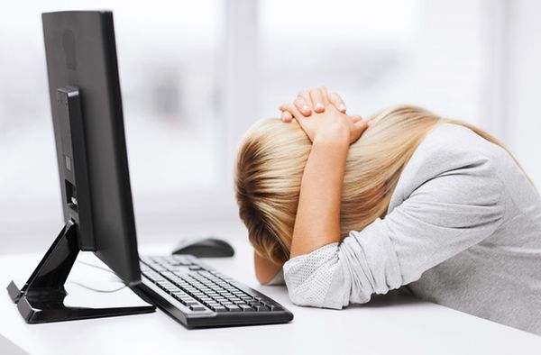 Học Luật Kinh tế phải chịu nhiều áp lực cao.